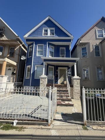 1059 Lafayette Street ELIZABETH NJ 07001