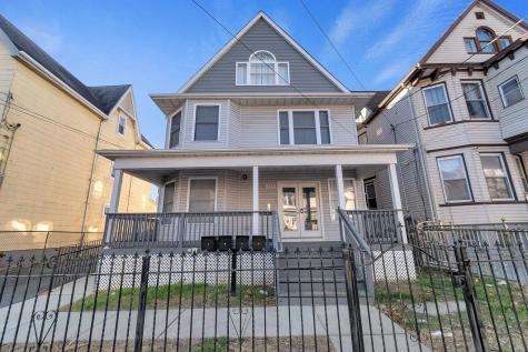 133 Pearsall Avenue Jersey City NJ 07305