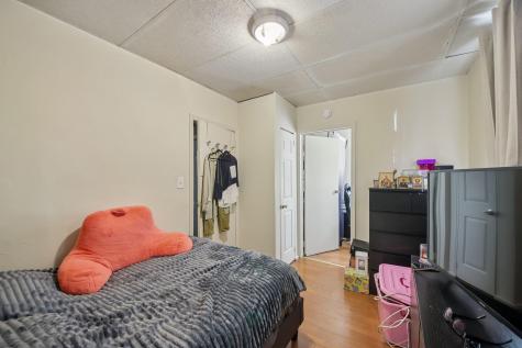 17 Myrtle Avenue Jersey City NJ 07305