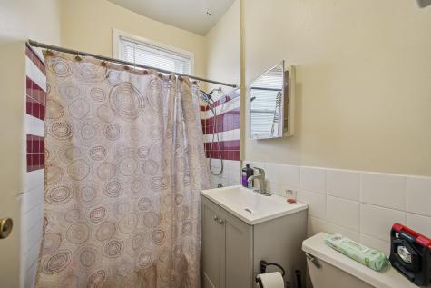 17 Myrtle Avenue Jersey City NJ 07305