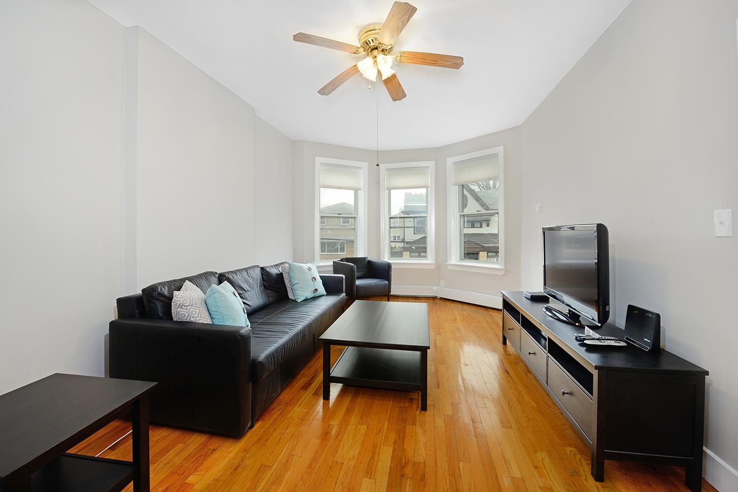 51 Bonn Place Weehawken NJ 07086