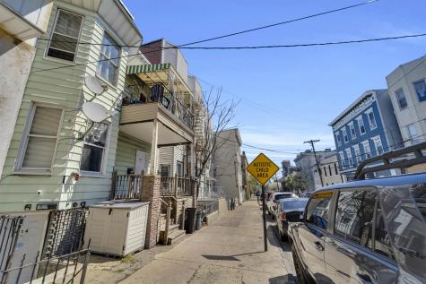 414 Monastery Place Union City NJ 07087