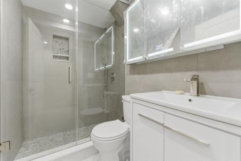 821 18th Street Union City NJ 07087