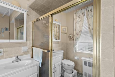 609 38th Street Union City NJ 07087
