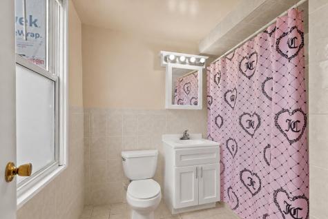 609 38th Street Union City NJ 07087