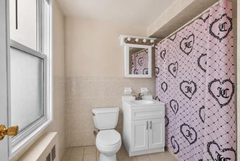609 38th Street Union City NJ 07087