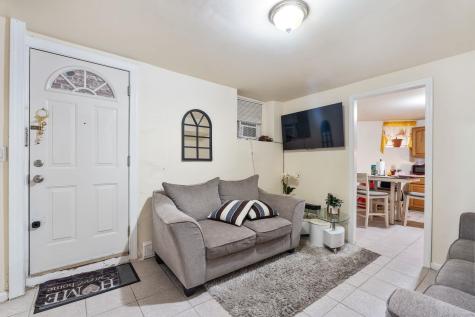 14 48th Street Weehawken NJ 07086