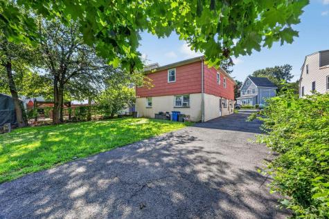 172-176 Meadow Lane Secaucus NJ 07094