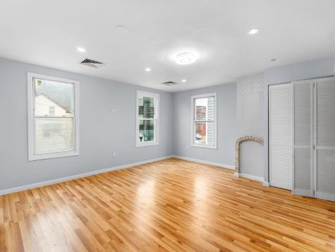 2907 Central Avenue Union City NJ 07087
