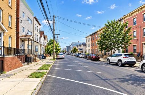 142 Ripley Place Elizabeth NJ 07206