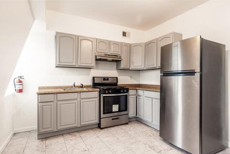 67 Poplar Street Jersey City NJ 07307