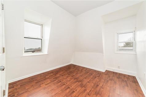 67 Poplar Street Jersey City NJ 07307