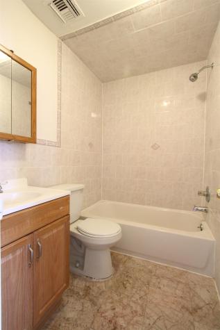 67 Poplar Street Jersey City NJ 07307