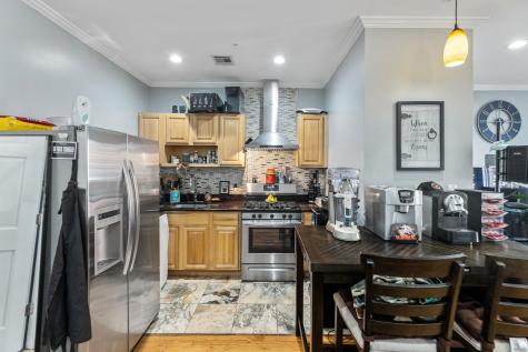 2025 Bergenline Avenue Union City NJ 07087