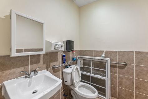 2025 Bergenline Avenue Union City NJ 07087