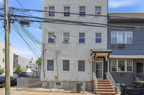 38 Bleecker Street Jersey City NJ 07307