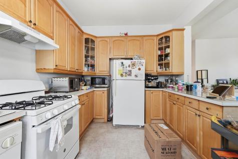 38 Bleecker Street Jersey City NJ 07307