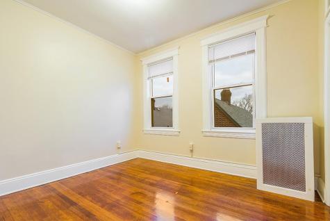 123-125 Newman Avenue Bayonne NJ 07002