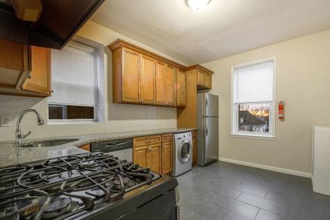 123-125 Newman Avenue Bayonne NJ 07002