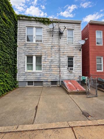 46 East 18th Street Bayonne NJ 07002