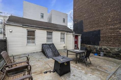 148 19th Street Union City NJ 07087
