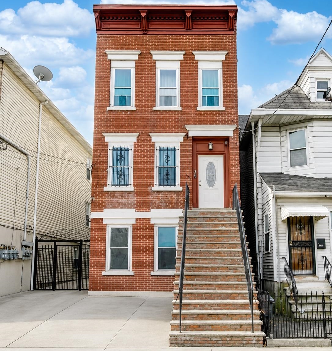 281 Forrest Street Jersey City NJ 07304