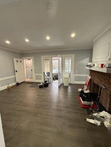 108 Vassar Avenue Newark NJ 07104