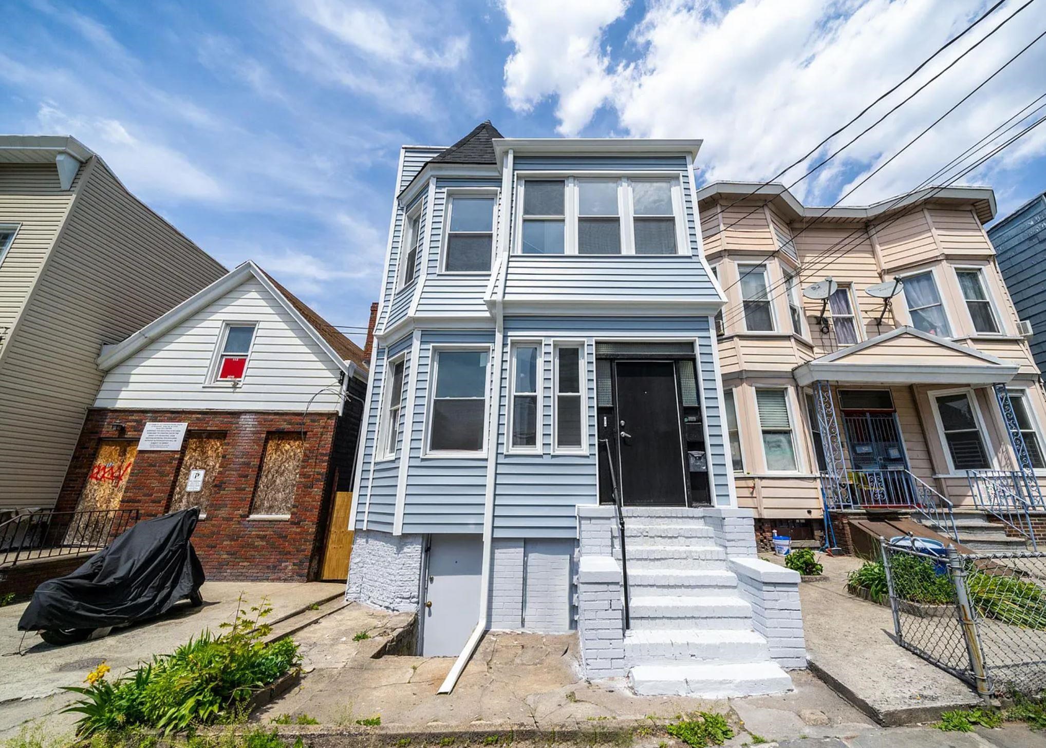 110 Cottage Street Jersey City NJ 07306