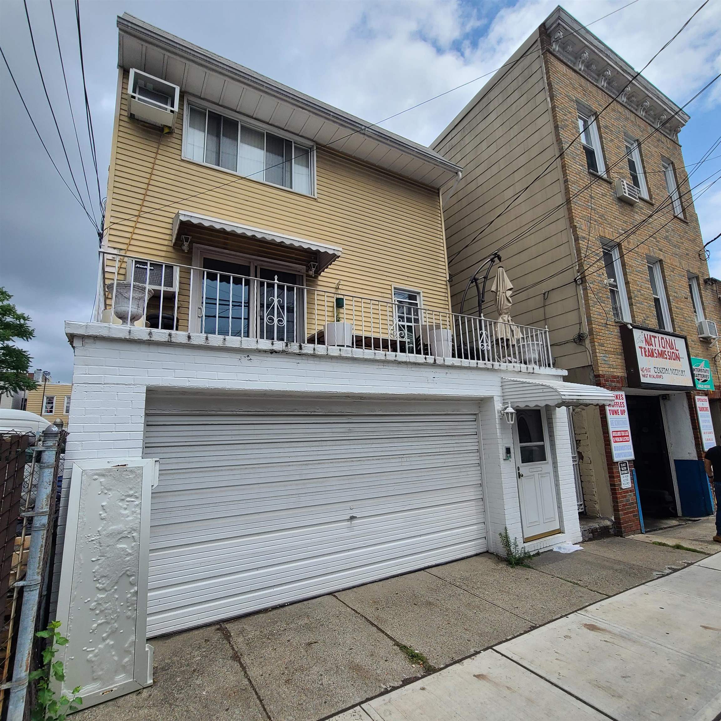 414 51st Street West New York NJ 07093