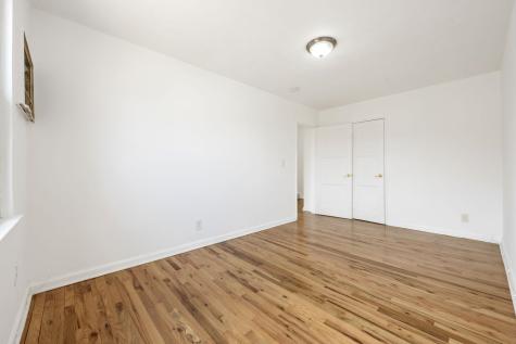 180 West 26th Street Bayonne NJ 07002