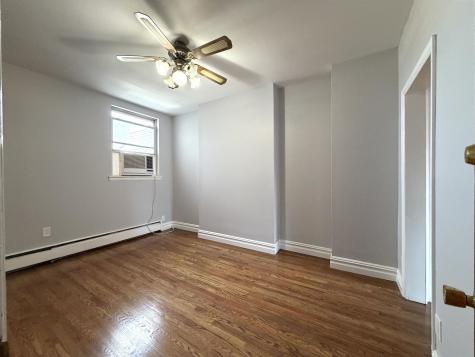 49 East 33rd Street Bayonne NJ 07002