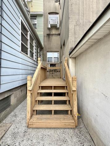 49 East 33rd Street Bayonne NJ 07002