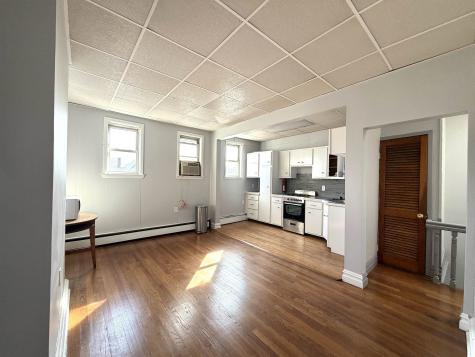 49 East 33rd Street Bayonne NJ 07002