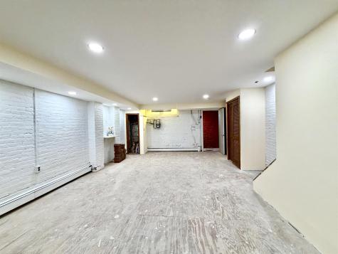 49 East 33rd Street Bayonne NJ 07002