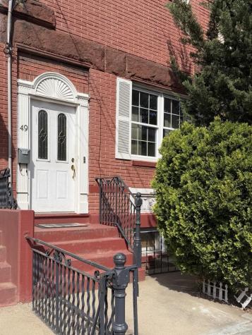 49 East 33rd Street Bayonne NJ 07002