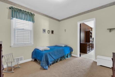63 Broadway Bayonne NJ 07002