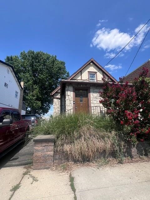 7107 Polk Street North Bergen NJ 07047