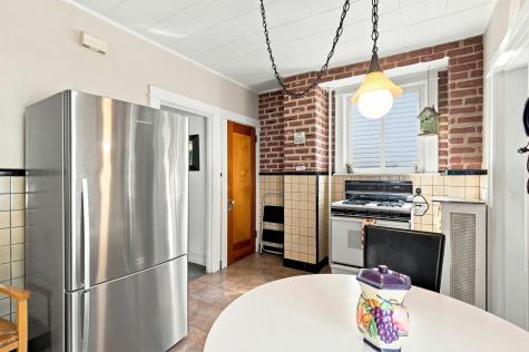 1512 80th Street North Bergen NJ 07047-4130