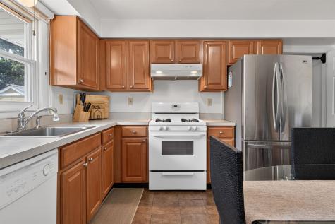 2349 Colonial Drive Rahway NJ 07065
