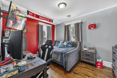 8 Prospect Place Kearny NJ 07032