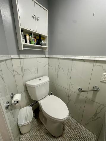 324 77th Street North Bergen NJ 07047-4903