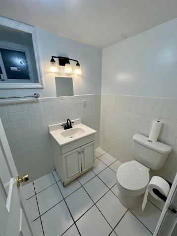 324 77th Street North Bergen NJ 07047-4903