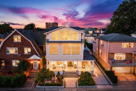 71 King Avenue Weehawken NJ 07086