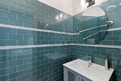 71 King Avenue Weehawken NJ 07086