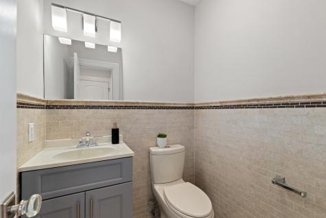 71 King Avenue Weehawken NJ 07086