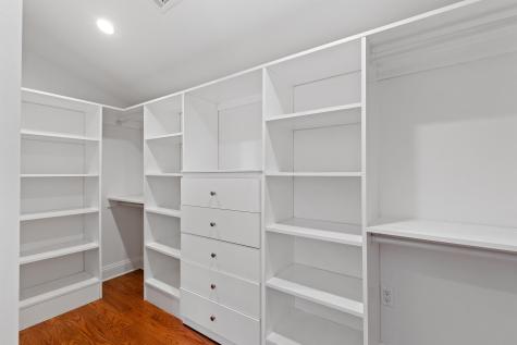 71 King Avenue Weehawken NJ 07086