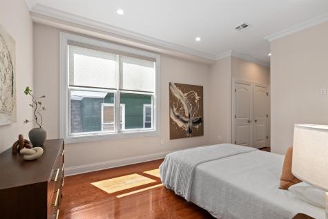 71 King Avenue Weehawken NJ 07086