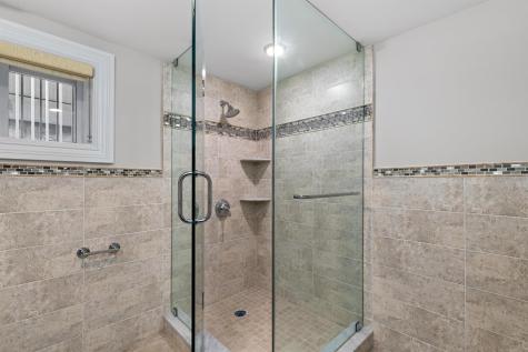 71 King Avenue Weehawken NJ 07086
