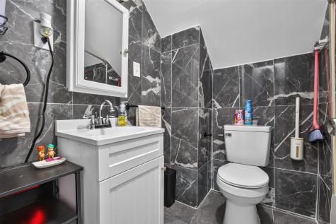 1611 86th Street North Bergen NJ 07047