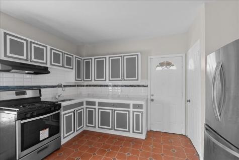 668 Palisade Avenue Jersey City NJ 07307